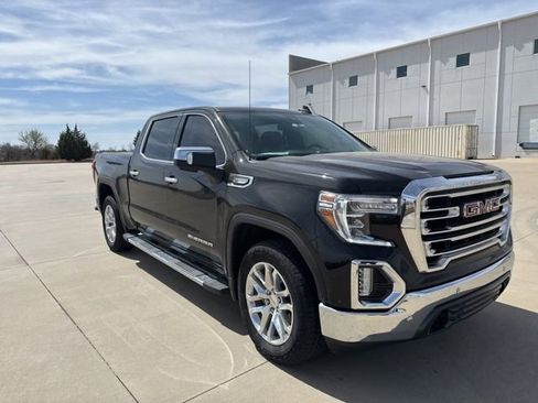 Used 2021 GMC Sierra 1500 SLT image 3
