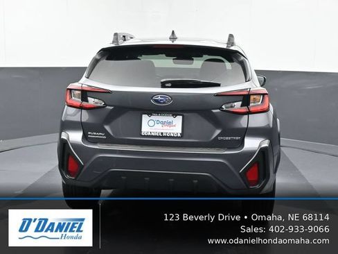 Used 2024 Subaru Crosstrek 2.5i Limited w/ Crosstrek Mirror Package AWD/4WD image 5