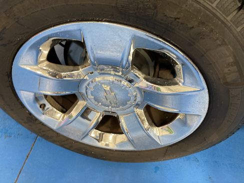 Used 2016 Chevrolet Tahoe LTZ AWD/4WD image 10