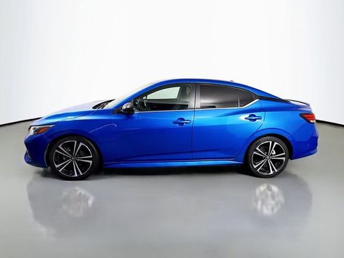 Used 2020 Nissan Sentra SR w/ Trunk Package image 9