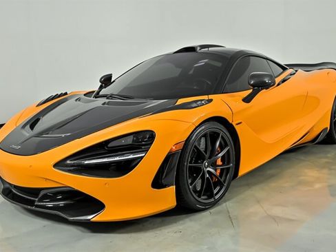Used 2018 McLaren 720S Performance RWD image 8