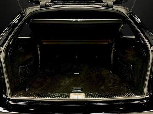 Used 2016 Mercedes-Benz E 350 4MATIC Wagon image 40