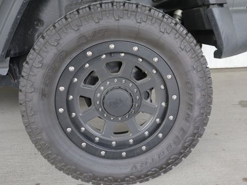 Used 2021 Jeep Wrangler Unlimited Sport AWD/4WD image 25