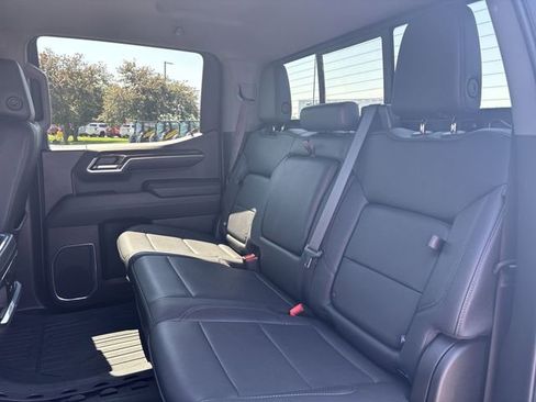 Certified 2024 GMC Sierra 1500 Elevation w/ Elevation Premium Package AWD/4WD image 15