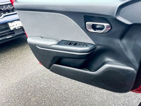 Certified 2025 Kia K4 EX image 14