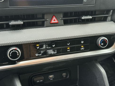 Certified 2023 Kia Sportage LX FWD image 16