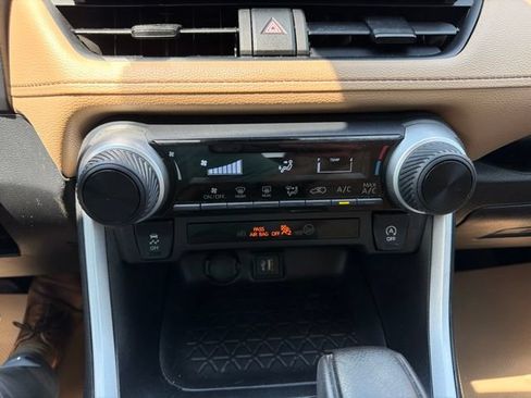 Used 2024 Toyota RAV4 LE FWD image 22