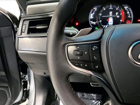 Used 2022 Lexus ES 350 F Sport w/ Accessory Package 2 image 21