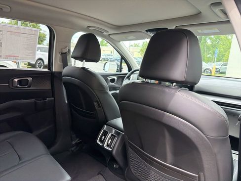 New 2026 Kia Sorento S AWD/4WD image 14