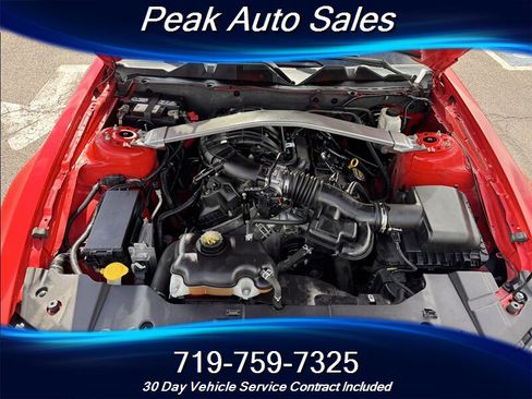 Used 2014 Ford Mustang Convertible RWD image 18