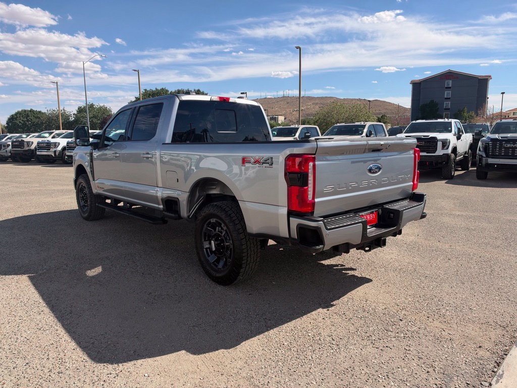Used 2024 Ford F250 Lariat w/ Sport Appearance Package AWD/4WD image 7