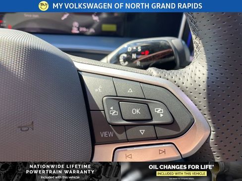 New 2026 Volkswagen Tiguan SE R-Line AWD/4WD image 11