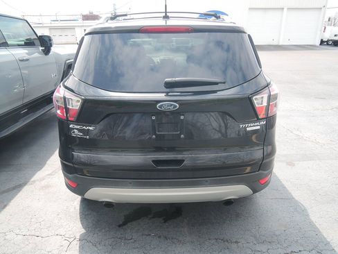 Used 2017 Ford Escape Titanium image 7