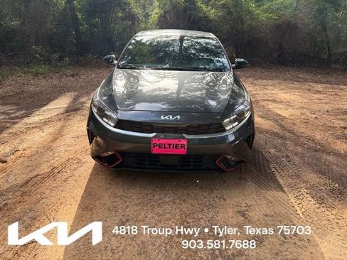 Used 2023 Kia Forte GT-Line w/ GT-Line Technology Package FWD image 2
