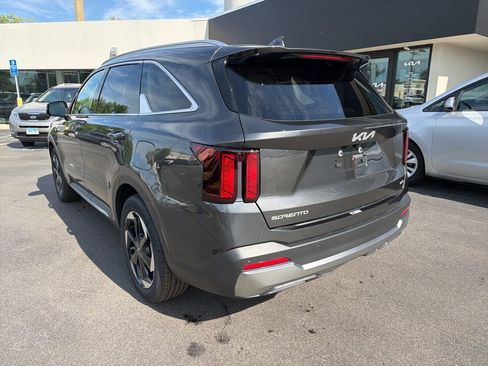 New 2026 Kia Sorento EX AWD/4WD image 10