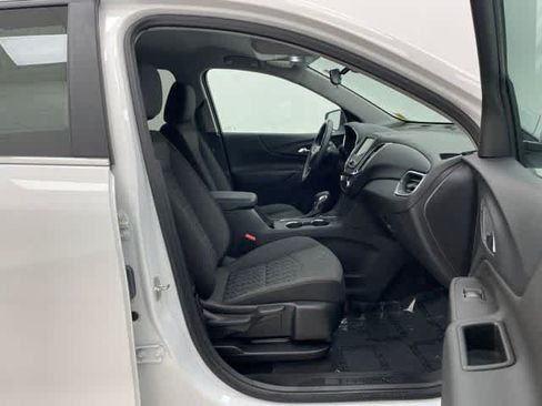 Certified 2024 Chevrolet Equinox LT AWD/4WD image 14