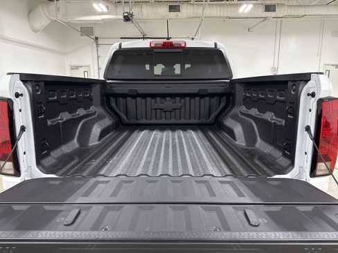 New 2026 Chevrolet Colorado Trail Boss AWD/4WD image 24
