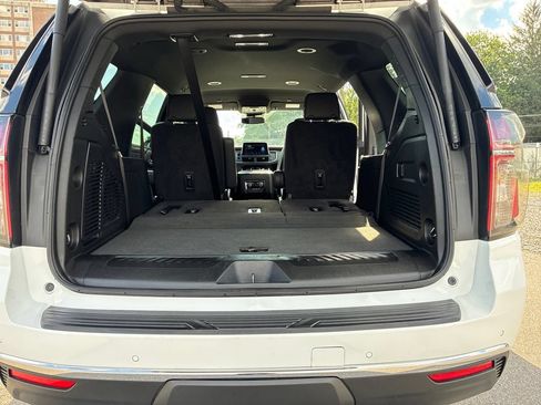 Used 2024 Chevrolet Tahoe LT AWD/4WD image 36