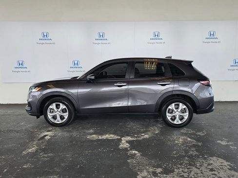Used 2024 Honda HR-V LX image 3