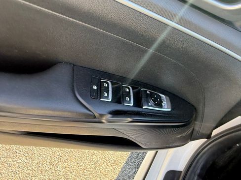 Used 2021 Kia K5 LXS FWD image 11