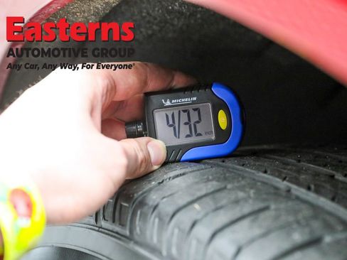 Used 2024 Buick Enclave Premium image 28