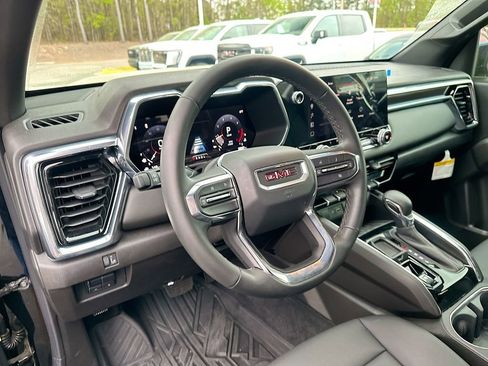 New 2026 GMC Canyon Elevation w/ Convenience Package RWD image 10