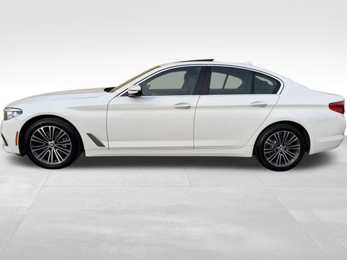 Used 2018 BMW 530i xDrive 530i xDrive image 10