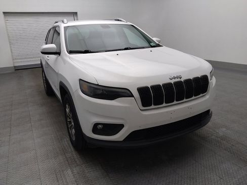 Used 2019 Jeep Cherokee Latitude Plus w/ Cold Weather Group image 14