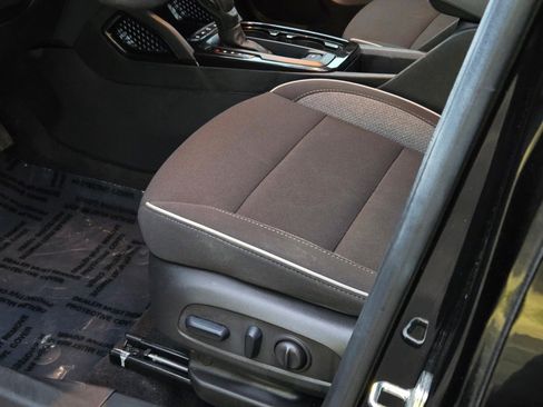 Certified 2023 Chevrolet TrailBlazer LT w/ Convenience Package image 20