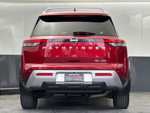 Used 2024 Nissan Pathfinder SL image 4