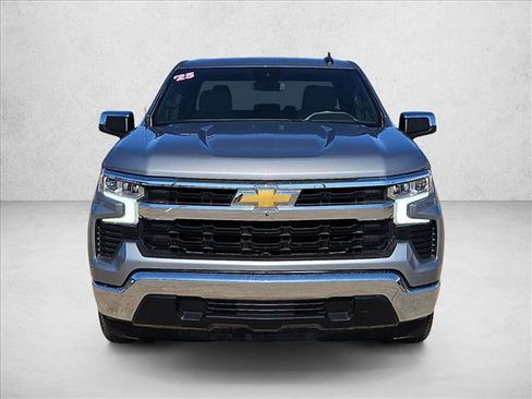 Certified 2025 Chevrolet Silverado 1500 LT image 2