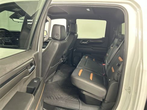 Used 2023 GMC Sierra 1500 AT4 w/ AT4 Premium Package image 19