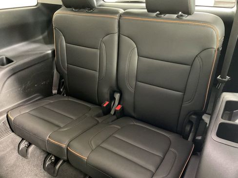 Used 2023 GMC Acadia AT4 w/ Technology Package image 22