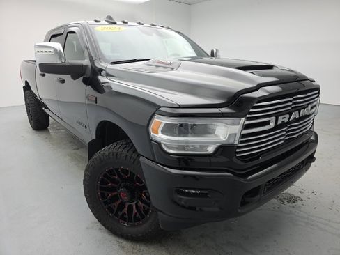 Used 2024 RAM 3500 Laramie w/ Sport Appearance Package image 4