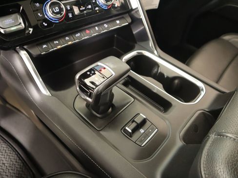 Used 2024 GMC Sierra 1500 Denali w/ Denali Reserve Package image 7