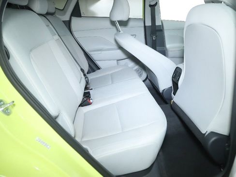 Used 2024 Hyundai Kona SEL AWD/4WD image 34