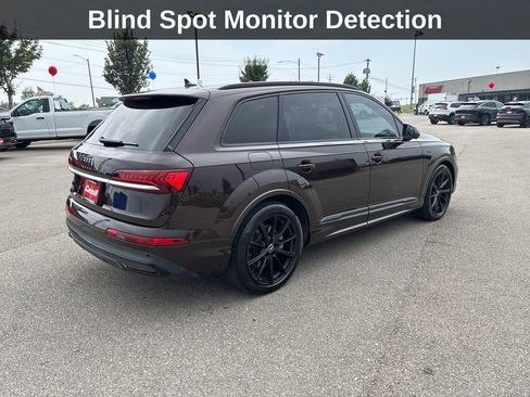 Used 2021 Audi Q7 3.0T Prestige w/ Prestige Package AWD/4WD image 6