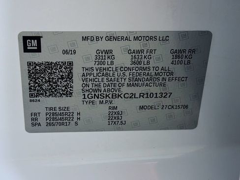 Used 2020 Chevrolet Tahoe LT w/ Luxury Package AWD/4WD image 30