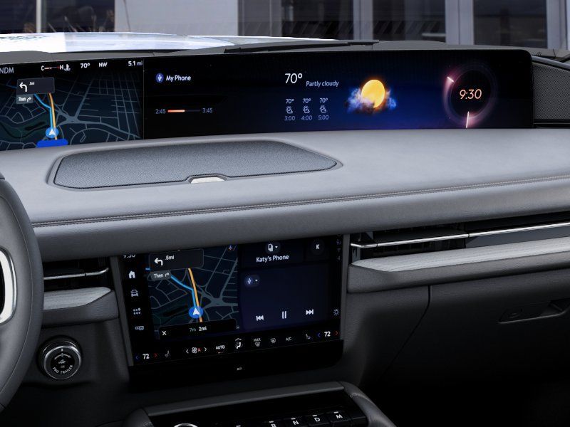 New 2027 Lincoln Navigator Reserve w/ Jet Appearance Package AWD/4WD image 39