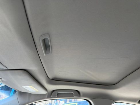 Used 2013 Acura ILX Hybrid w/ Technology Package image 11