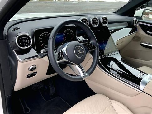 Certified 2024 Mercedes-Benz GLC 300 4MATIC image 16