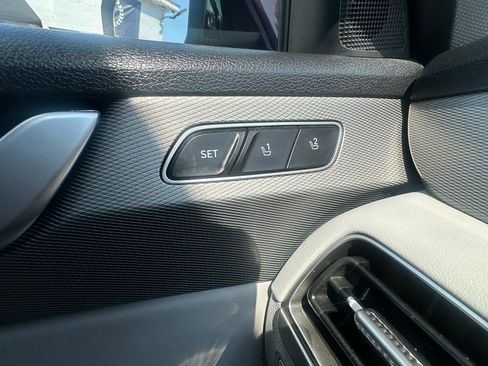 Used 2021 Hyundai Palisade SEL FWD image 15
