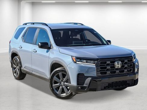 New 2026 Honda Pilot Sport image 5