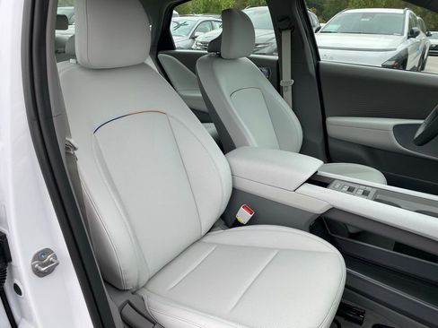 New 2025 Hyundai Ioniq 6 SEL image 29