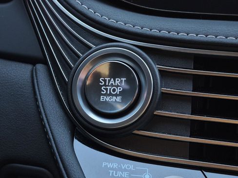 Used 2021 Lexus LS 500 image 23