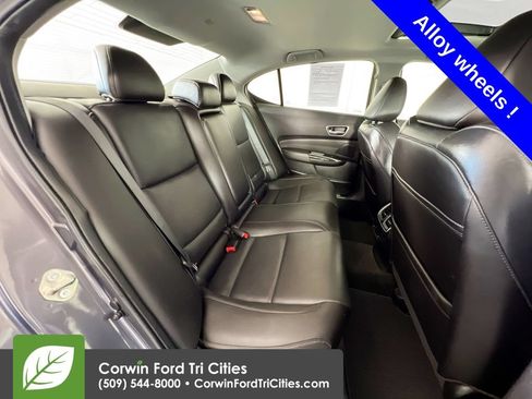 Used 2019 Acura TLX V6 SH-AWD w/ Technology Pkg image 16