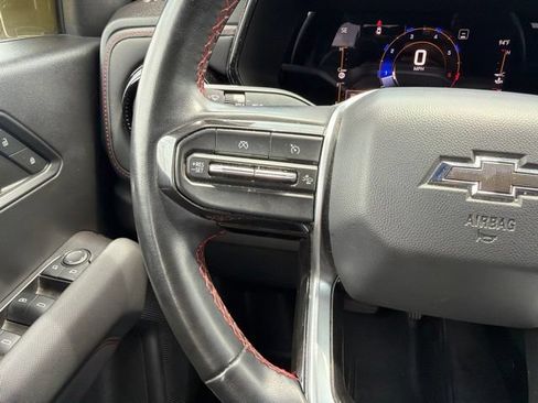 Used 2023 Chevrolet Colorado Z71 AWD/4WD image 27