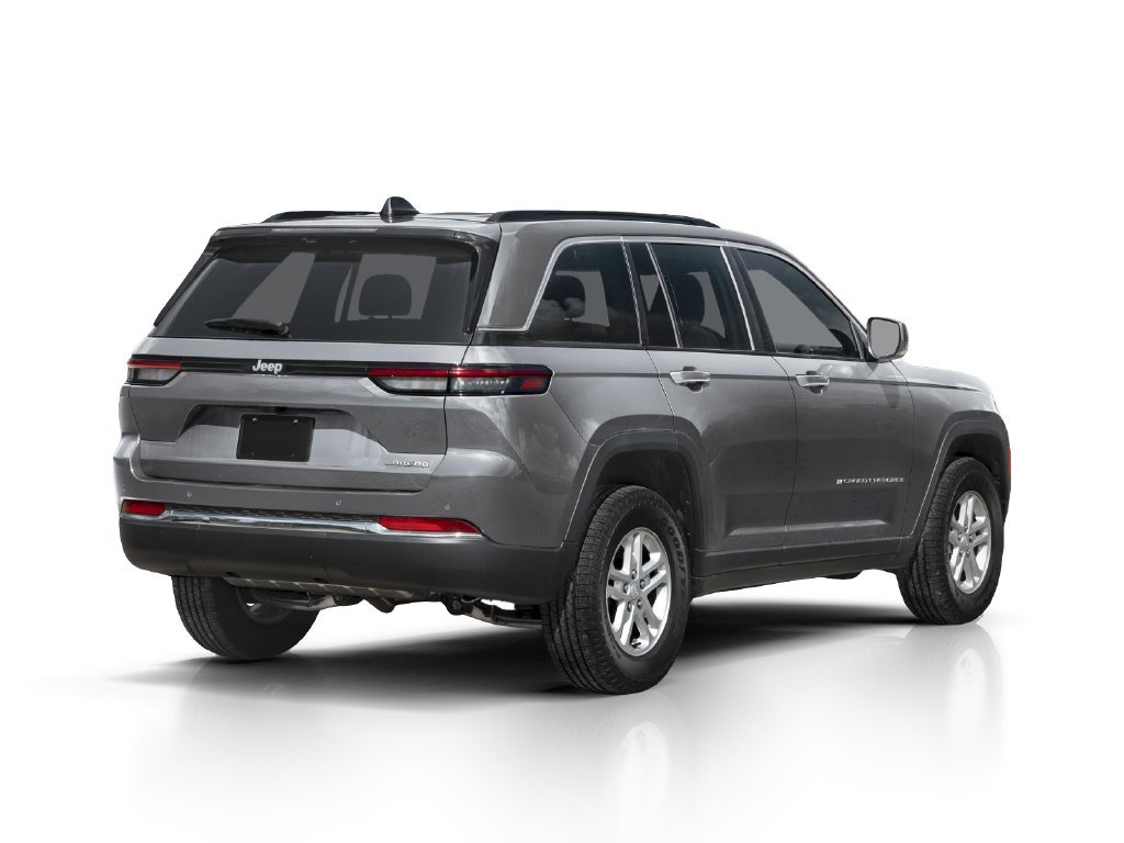 Used 2025 Jeep Grand Cherokee Laredo X AWD/4WD image 2