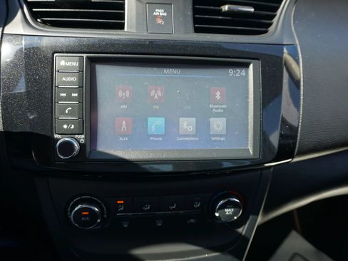 Used 2019 Nissan Sentra S FWD image 9