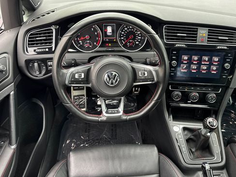 Used 2019 Volkswagen GTI Rabbit Edition image 28